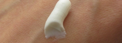 L’Occitane 20 % Shea Butter Dry Skin Hand Cream – Крем для рук с маслом ши (Карите), или мой зимный фаворит