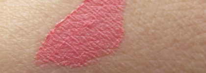 Essence Xxxl Longlasting Lipgloss (Matt Effect) 05 Velvet Rose, или «моя» капризная вельветовая роза