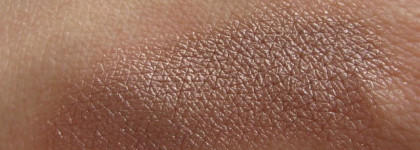 Бронза каждый день с Maybelline Color Tattoo 24 hr Gel-Cream Eyeshadow by Eyestudio в оттенке # 35 On and on Bronze