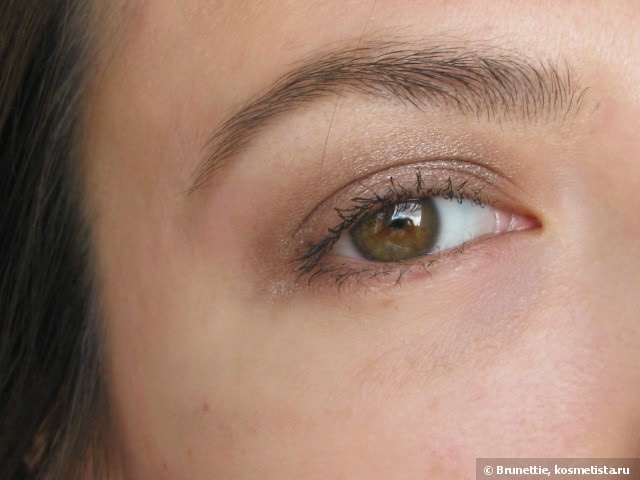 Бронза каждый день с Maybelline Color Tattoo 24 hr Gel-Cream Eyeshadow by Eyestudio в оттенке # 35 On and on Bronze