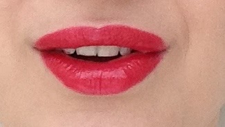 Помада-уход Lumene Wild Rose Lipstick SPF 15, в оттенке 68 Spring Time