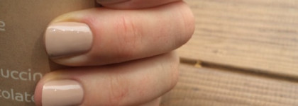 Замереть вместе с OPI Nail Lacquer Don't pretzel my buttons