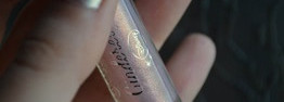 Сказочно скромный Essence Cinderella lipgloss, 01 sing, sweet nightingale