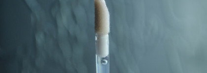 Сказочно скромный Essence Cinderella lipgloss, 01 sing, sweet nightingale