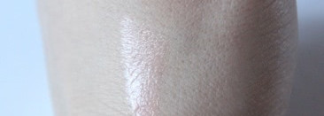 Clarins Eclat Minute Instant Light Natural Lip Perfector 04 Petal Shimmer