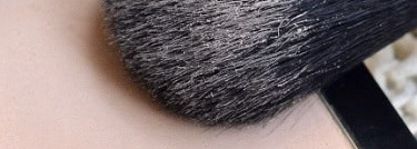 Вторая кожа. Пудра для матового сияния YSL Poudre Compacte Radiance Matt & Radiant Pressed Powder #3