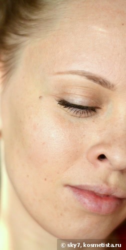Как долго я тебя ждала! Diorskin Nude Compact Natural Glow Radiant Powder Foundation SPF 10 PA+++ в оттенке № 020 Light Beige