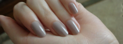 Осень с Chanel Le Vernis Nail Colour 559 Frenzy, 563 Vertigo & 561 Suspicious