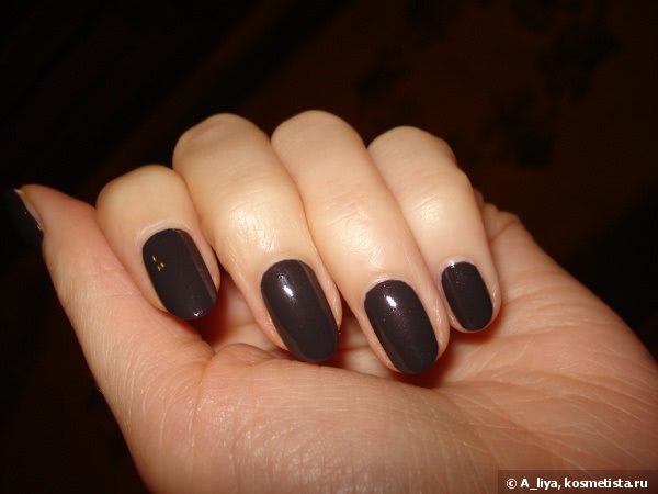 Осень с Chanel Le Vernis Nail Colour 559 Frenzy, 563 Vertigo & 561 Suspicious