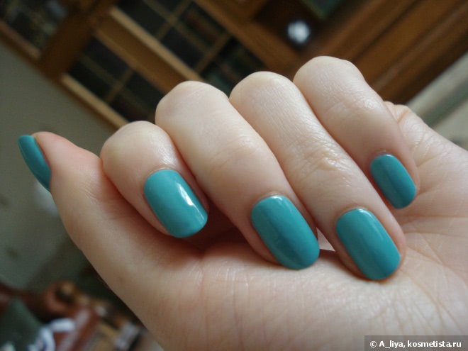 Dior Vernis Haute Couleur Extreme Wear Nail Lacquer #401 Saint-Tropez & Dior Vernis Couture Colour Gel Shine and Long Wear Nail Lacquer #319 Sunwashed