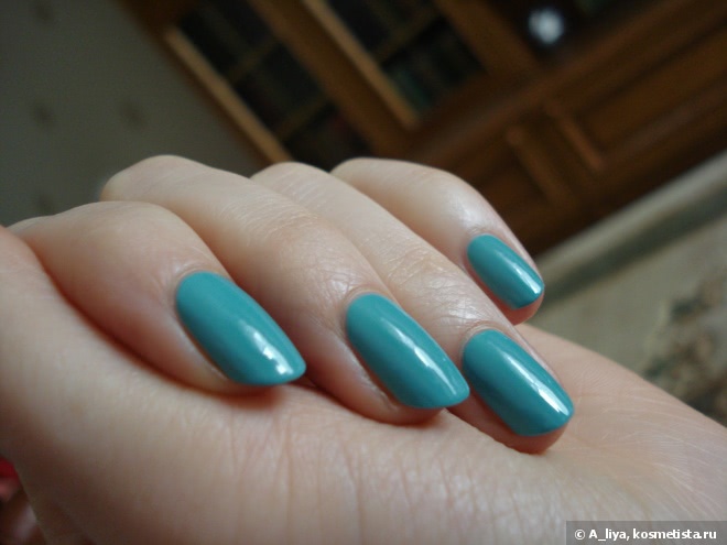 Dior Vernis Haute Couleur Extreme Wear Nail Lacquer #401 Saint-Tropez & Dior Vernis Couture Colour Gel Shine and Long Wear Nail Lacquer #319 Sunwashed