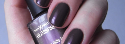 Max Factor Glossfinity Nail Polish 145 Noisette