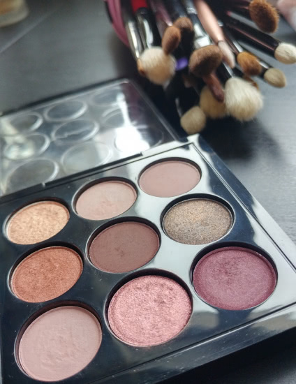 MAC Burgundy times nine - мои самые нелюбимые тени