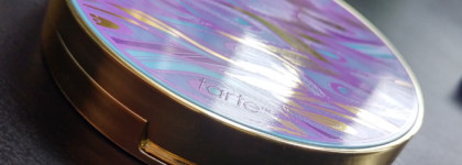 Палетка теней Tarte Rainforest of the Sea