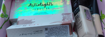 Новогодняя зачистка косметички - лучше поздно, чем никогда