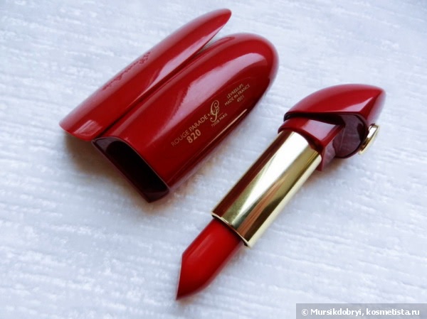 Рождественская коллекция Guerlain Un Soir a L’Opera - Помада Guerlain Rouge G Exceptional Complete Lip Color #820 Rouge Parade