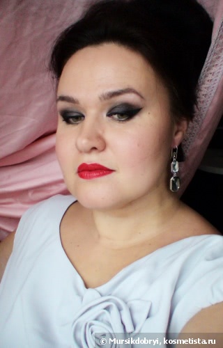 Рождественская коллекция Guerlain Un Soir a L’Opera - Помада Guerlain Rouge G Exceptional Complete Lip Color #820 Rouge Parade