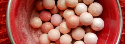 Рождественская коллекция Guerlain Un Soir a L’Opera - Meteorites Perles d’Etoiles Illuminating Pearls