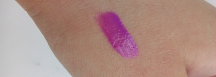 Сиреневый рай. Жидкая лаковая губная помада The One Lip Sensation от Oriflame в оттенке 32452 (Сиреневый)