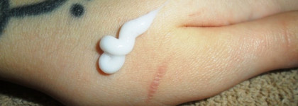 Бережное очищение с Обновляющим скрабом для лица NovAge от Oriflame