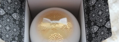 Пудра для лица в шариках Guerlain Meteorites Flocons Enchantes Poudre Sublimatrice Light-Enhancing Powder