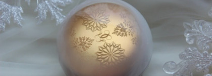 Пудра для лица в шариках Guerlain Meteorites Flocons Enchantes Poudre Sublimatrice Light-Enhancing Powder