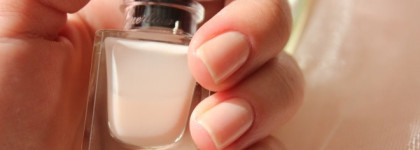 Балетные туфельки. Лак для ногтей Guerlain La Petite Robe Noire Nail # 061 Pink Ballerinas