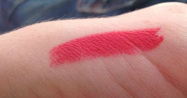 Неслучайная любовь с Bobbi Brown Creamy Matte Lip Color в оттенке Calypso