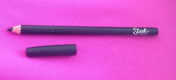 Выразительный взгляд с карандашом для глаз Sleek Make Up Kohl Eyeliner Pencil в оттенке Black