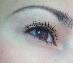 Выразительный взгляд с карандашом для глаз Sleek Make Up Kohl Eyeliner Pencil в оттенке Black