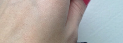 Секрет укрощения строптивых помад: база под губную помаду Catrice Liplocking Base