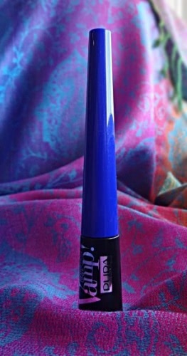 Стрелки электрик с Pupa Vamp! Definition Liner #301