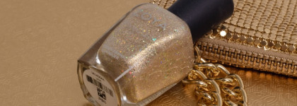 Очень праздничный Zoya Levi