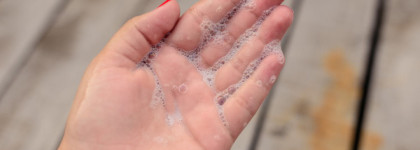 Лучшее средство для умывания — Apivita Face & Eye Olive and Lavender Foaming Cleanser