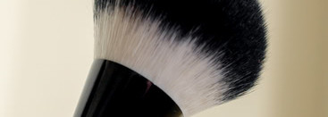 Все еще не можете выбрать между BeautyBlender и ExpertFace Brush? Real Techniques MultiTech Series