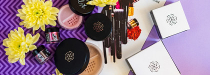 Все еще не знакомы с минеральной косметикой? Большой обзор на Kristal Minerals Cosmetics