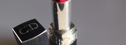 Настоящий бриллиант в моей коллекции помад Dior Rouge Dior Couture Colour Voluptuous Care Lipstick в оттенке 644 Rouge Blossom