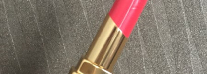 Курортный роман с  Chanel Rouge Coco Shine Hydrating Sheer Lipshine в оттенке 97 Desinvolte