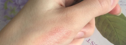 Милый Boy. Увлажняющая помада с блеском Chanel Rouge Coco Shine Hydrating Sheer Lipshine в оттенке 54 Boy