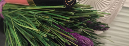 Блеск для губ «Интенсивное сияние» Chanel Levres Scintillantes Glossimer в оттенке 131 Mica