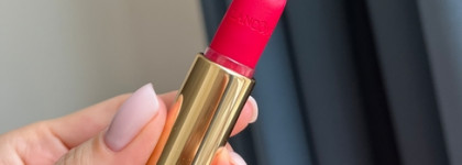 Красивая помада с особенностями поведения: Lancôme L’Absolu Rouge Drama Matte в оттенке 388 Rose Lancôme