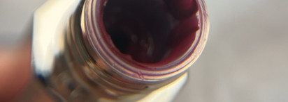 Редкие моменты разочарования: Dear Dahlia Sensuous Matte Lip Suit в оттенке Passionate