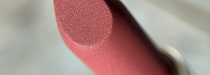 Mac Macximal Matte Lipstick в оттенках Soar, D for Danger, Ruby Woo