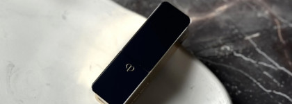 Clé de Peau Lipstick Satin-Sheen Luxe Color в оттенке 16 Erysimum