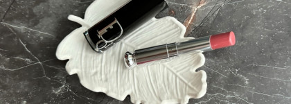 Dior Addict Hydrating Shine Lipstick в оттенке 521 Diorelita