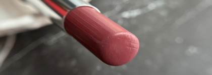 Dior Addict Hydrating Shine Lipstick в оттенке 521 Diorelita