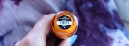 China Glaze texture: «Toe-Tally textured» & «Of coarse!»