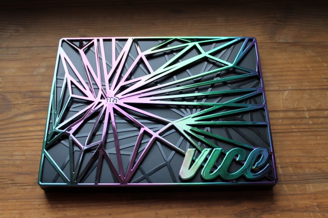 Моё бензиновое сокровище - Vice 4 от Urban Decay