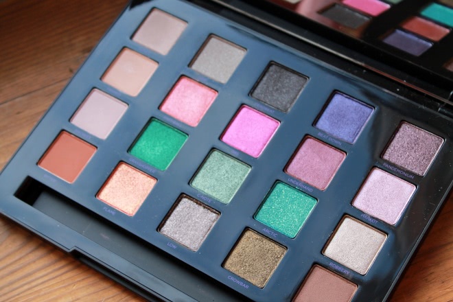 Моё бензиновое сокровище - Vice 4 от Urban Decay