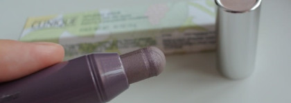 Clinique Chubby Stick Shadow Tint For Eyes в оттенке 09 Lavish Lilac – мой первый в жизни маленький люкс